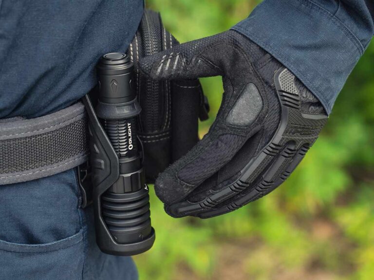 Olight Warrior X 4 Kit 2600 Lumen 630m Flashlight