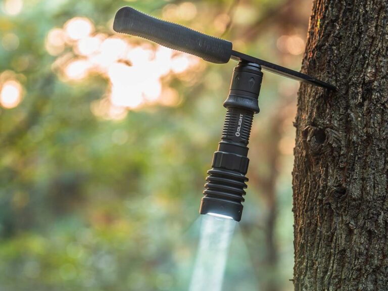 Olight Warrior X 4 Kit 2600 Lumen 630m Flashlight